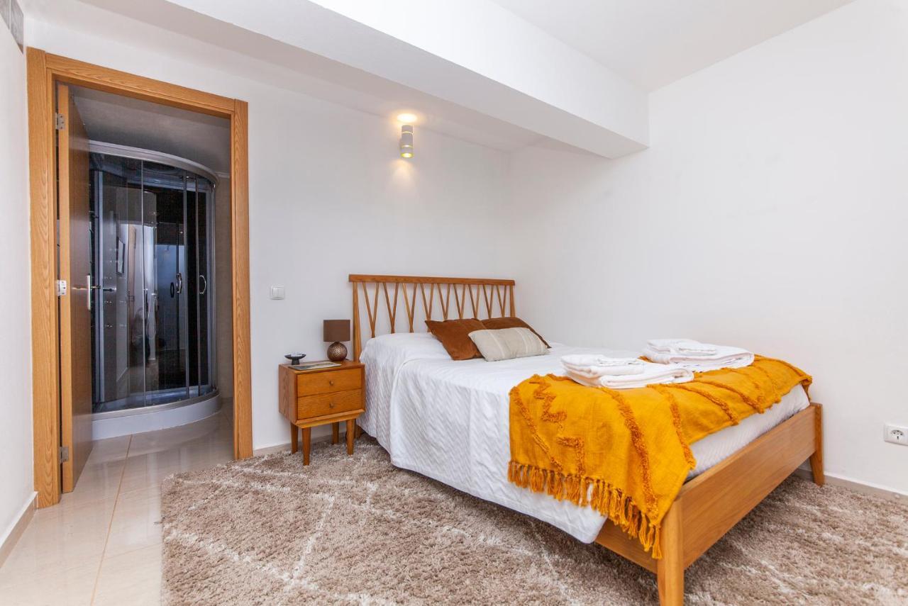 A19 -Tangerine Apartment In Λάγος Εξωτερικό φωτογραφία