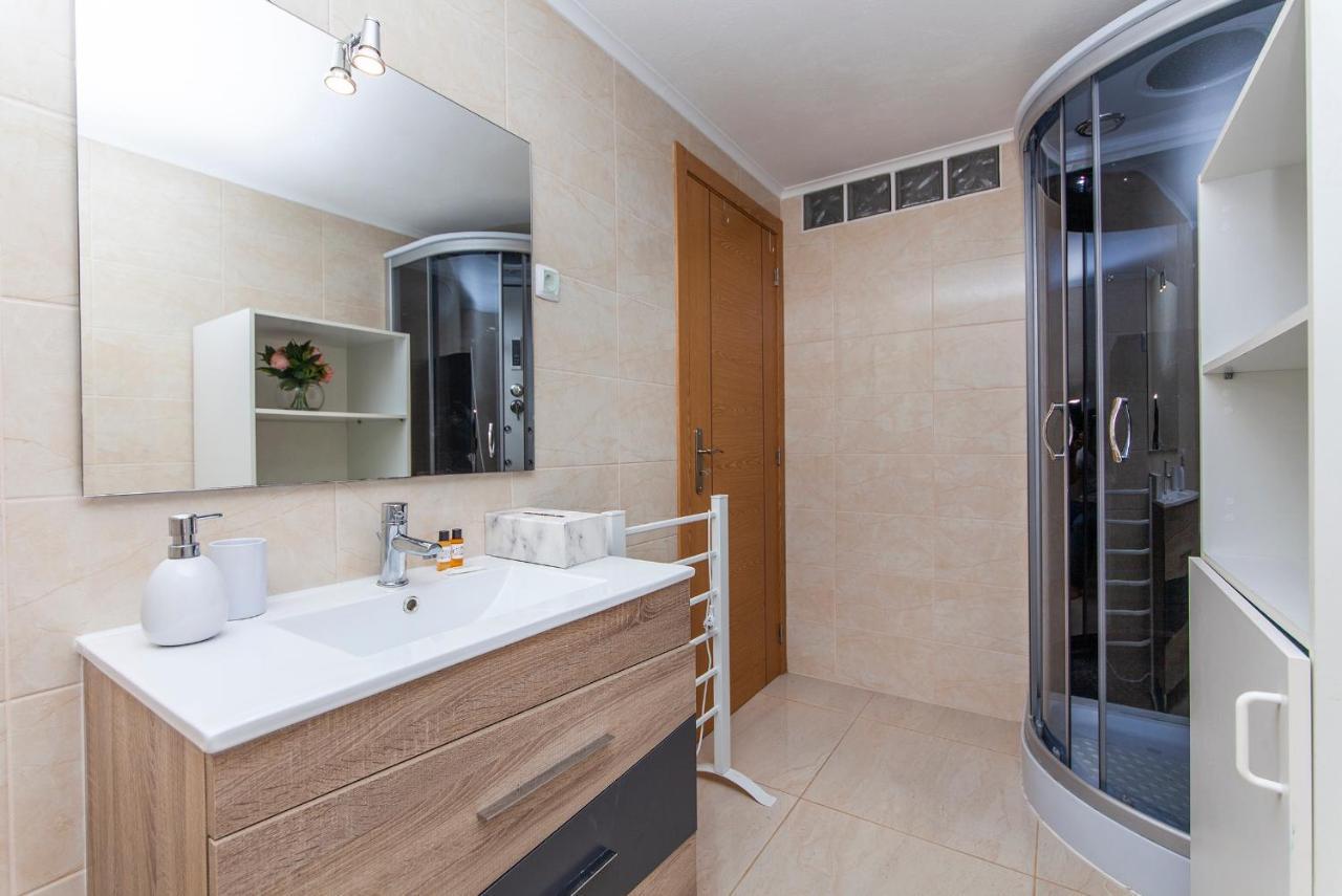 A19 -Tangerine Apartment In Λάγος Εξωτερικό φωτογραφία